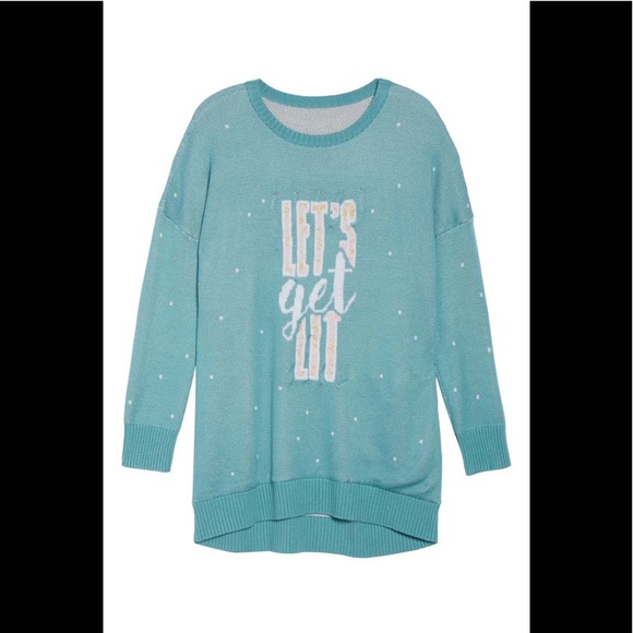 Honeydew LED “Lets Get Lit” Tunic Sweater - Picture 4 of 5